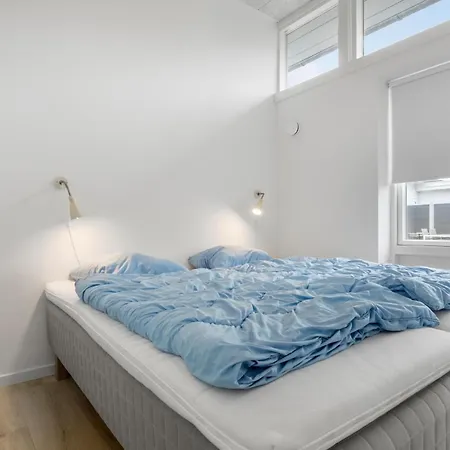 2 Bedroom Stunning In 公寓 内克瑟