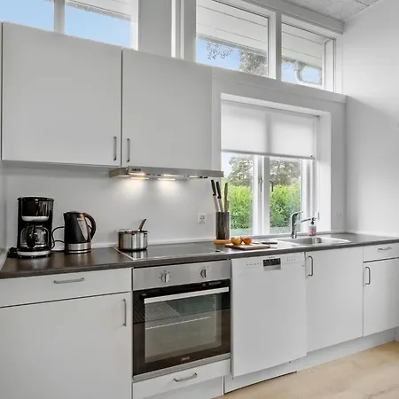 2 Bedroom Stunning In Apartmán